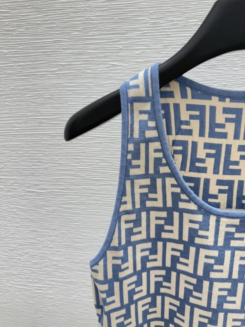 Fendi Vest Youthful 120351