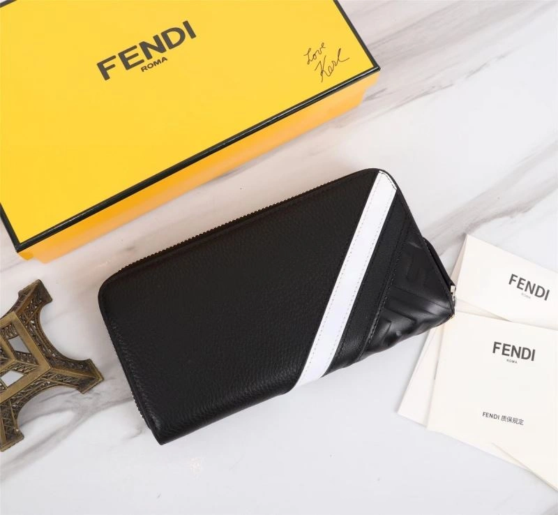 Fendi Wallets Purse Versatile 68538