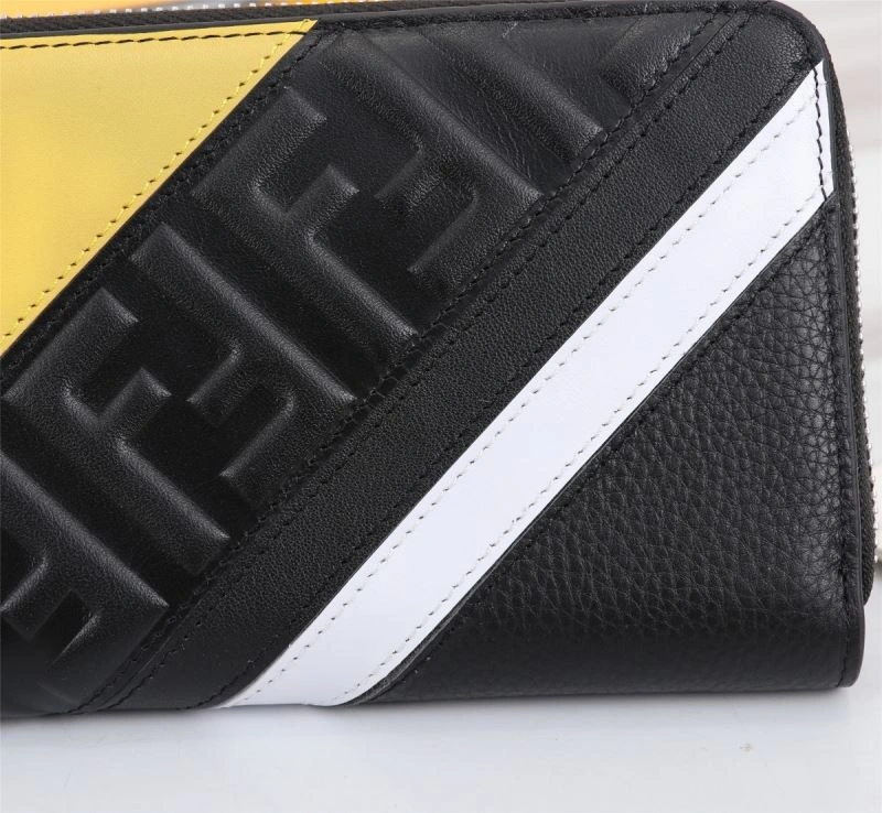 Fendi Wallets Purse Versatile 68538