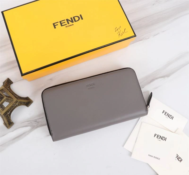 Contemporary Fendi Wallets Purse 68536
