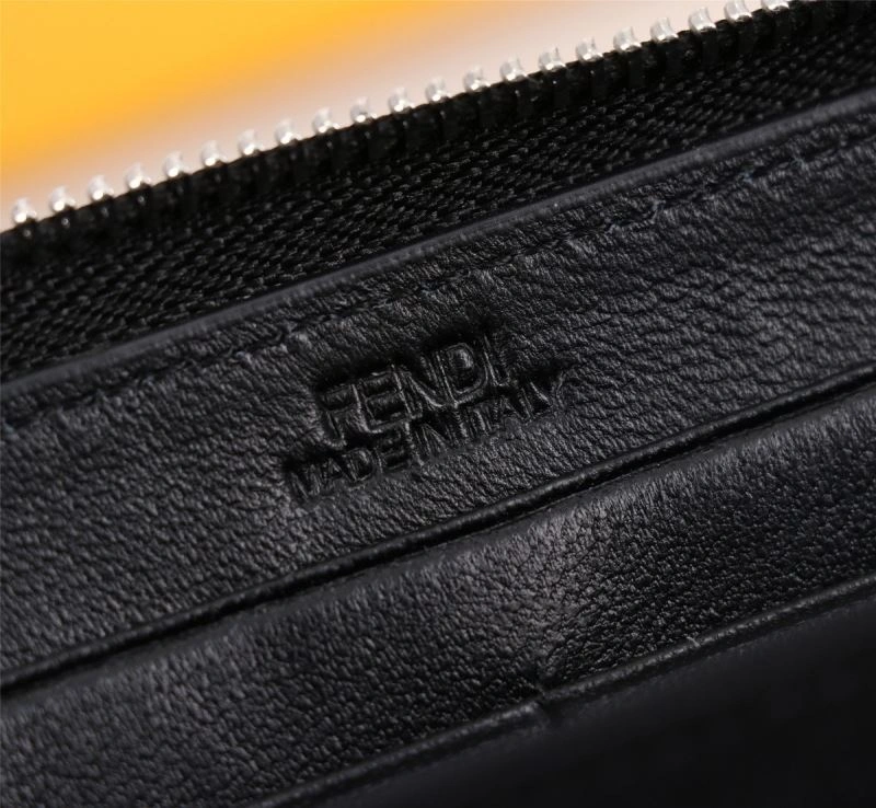 Unisex Fendi Wallets Purse 68539