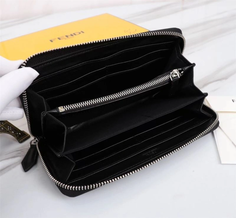 Fendi Wallets Purse Compact 68533