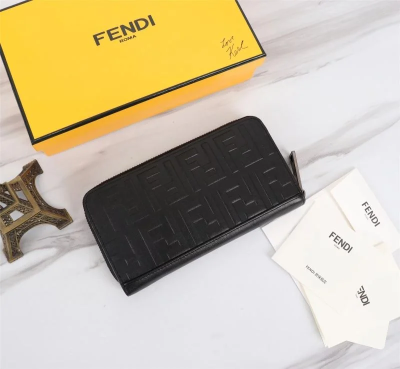 Casual Fendi Wallets Purse 37679