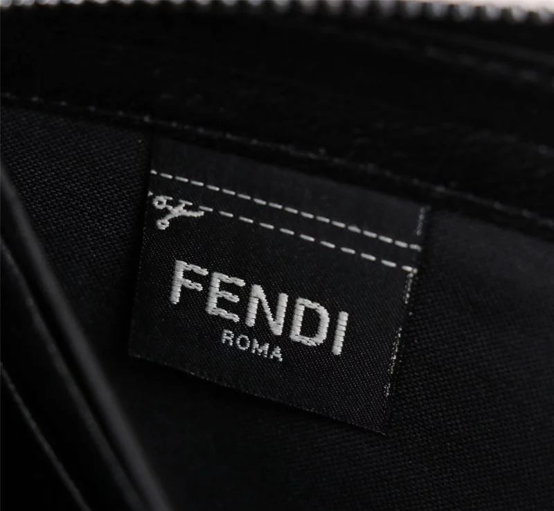 Casual Fendi Wallets Purse 37679
