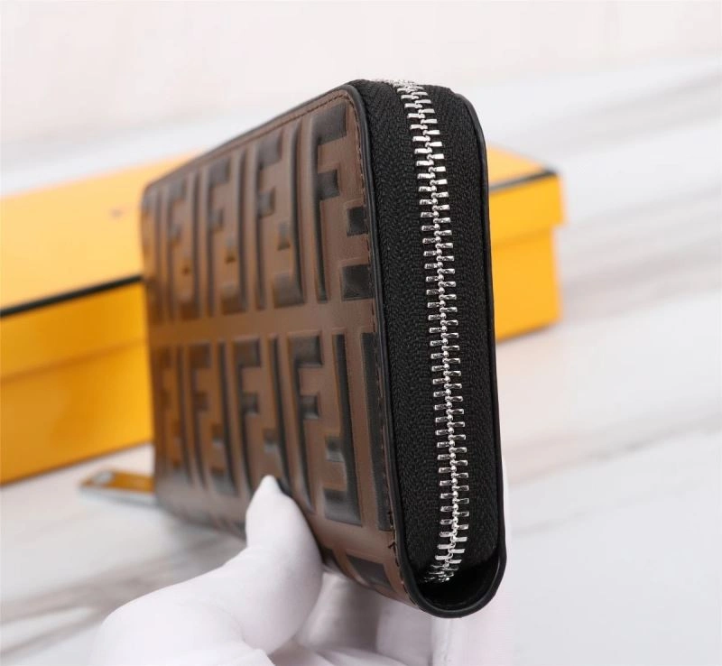 TechFriendly Fendi Wallets Purse 68540