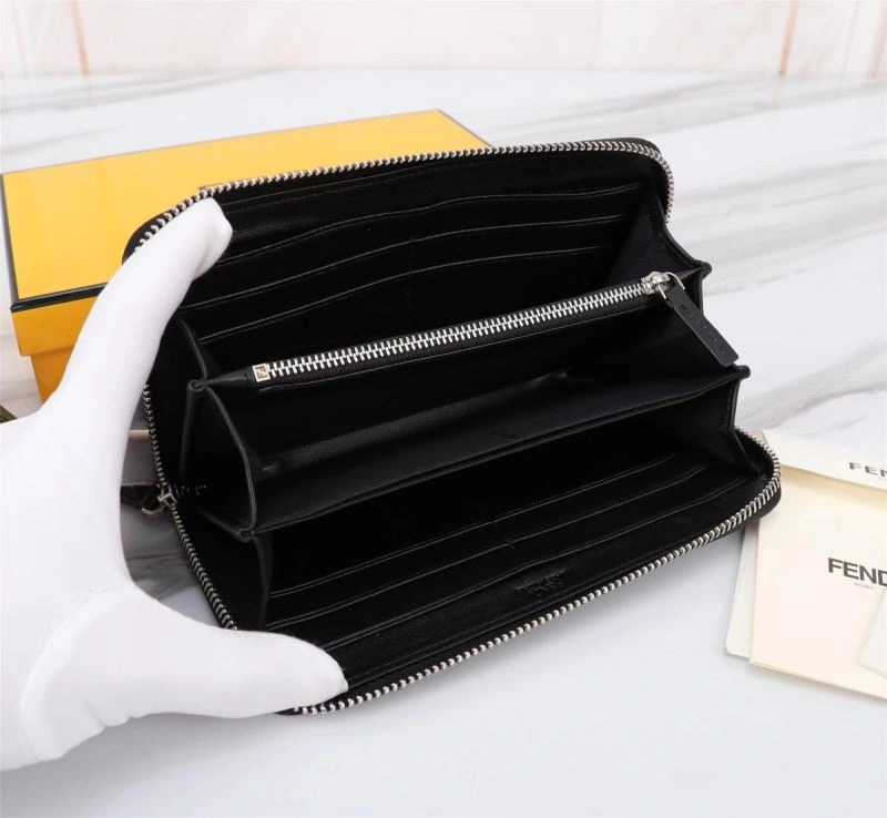 TechFriendly Fendi Wallets Purse 68540