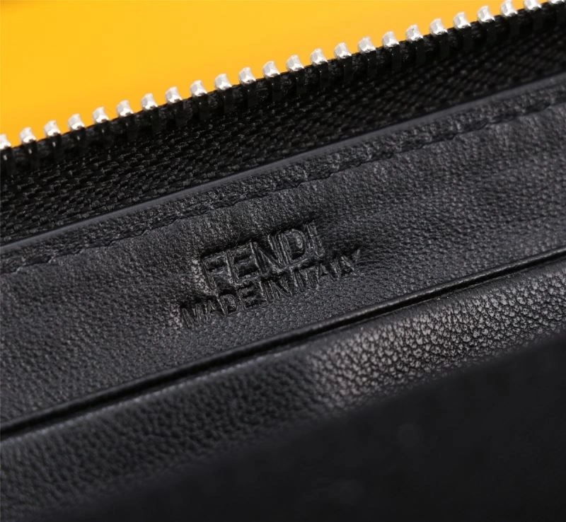 TechFriendly Fendi Wallets Purse 68540