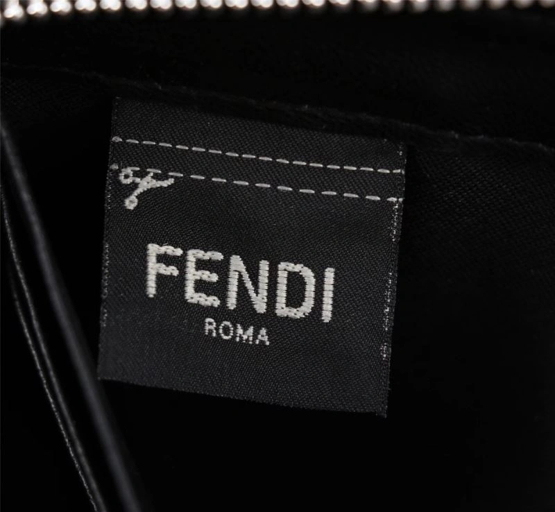 TechFriendly Fendi Wallets Purse 68540