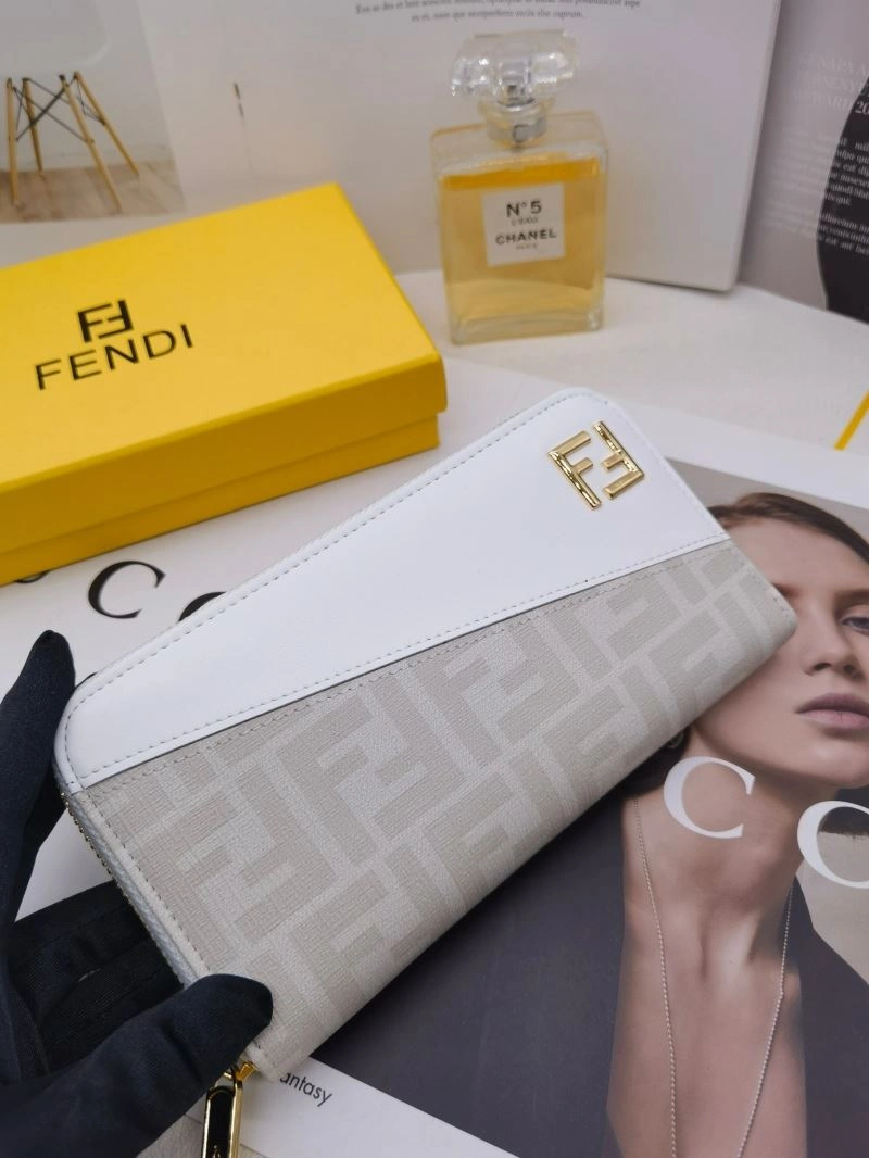 Fendi Wallets Purse Sophisticated 86115
