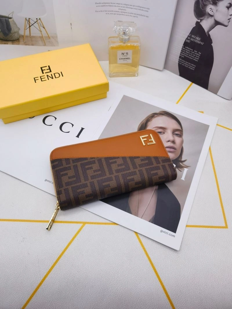 Fendi Wallets Purse Resilient 86114