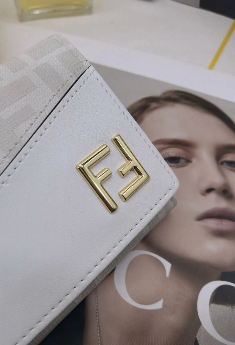Fendi Wallets Purse Affordable 86113