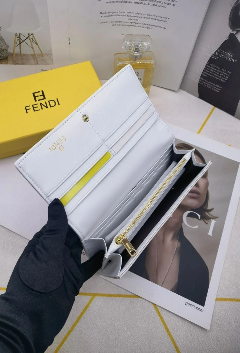 Fendi Wallets Purse Affordable 86113