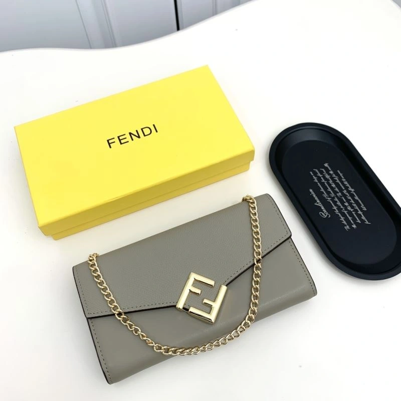 Fendi Wallets Purse ZipUp 86146