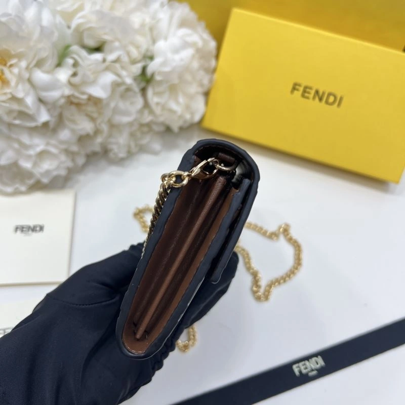 Fendi Wallets Purse Soft 86105
