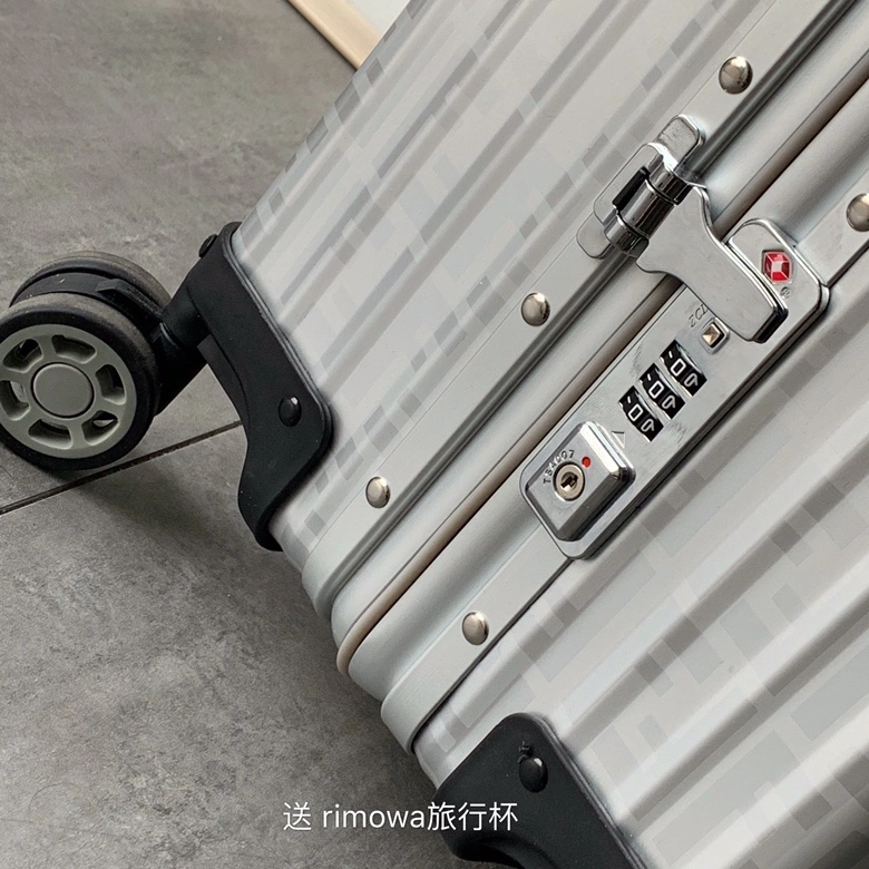 Fendi x Rimowa Suitcase Snug 69448