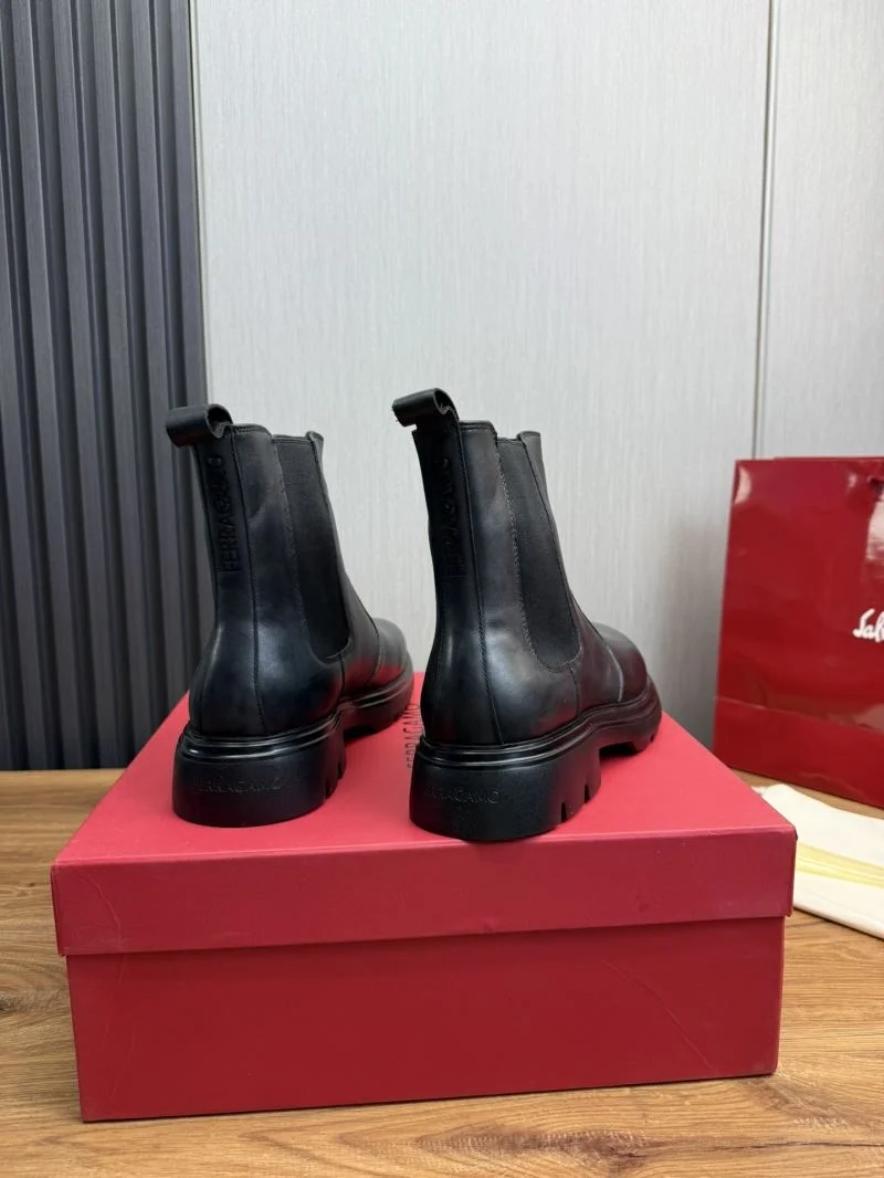 Ferragamo Boots Flexible 4868