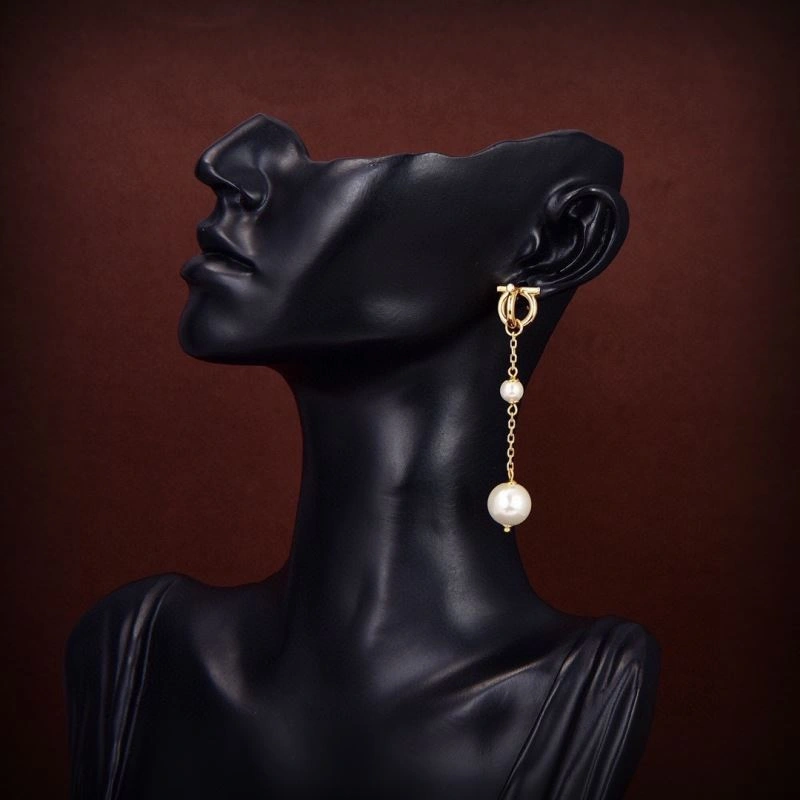 Ferragamo Earrings Contemporary 212611