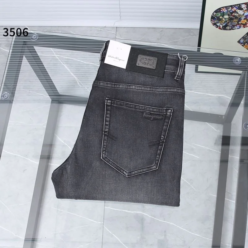 Flexible Ferragamo Jeans 162867