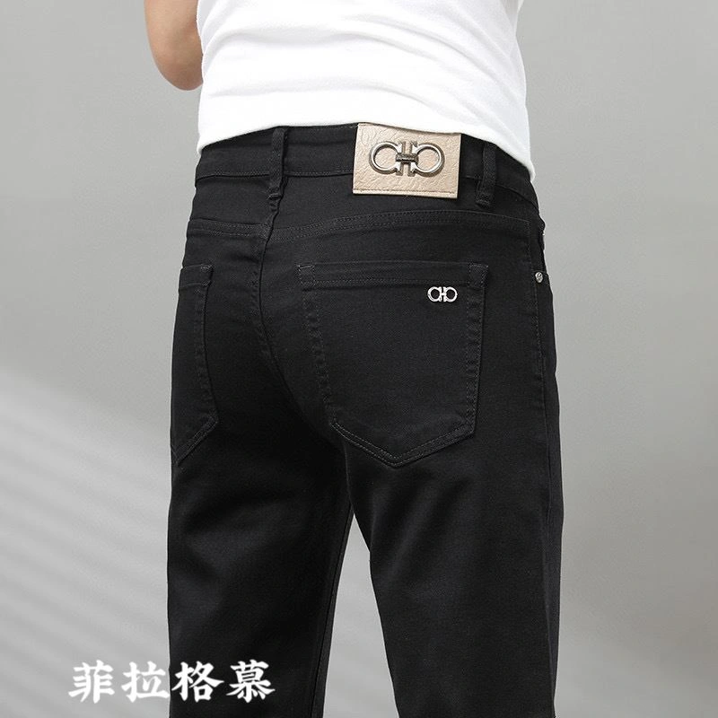 Trendsetting Ferragamo Jeans 160636