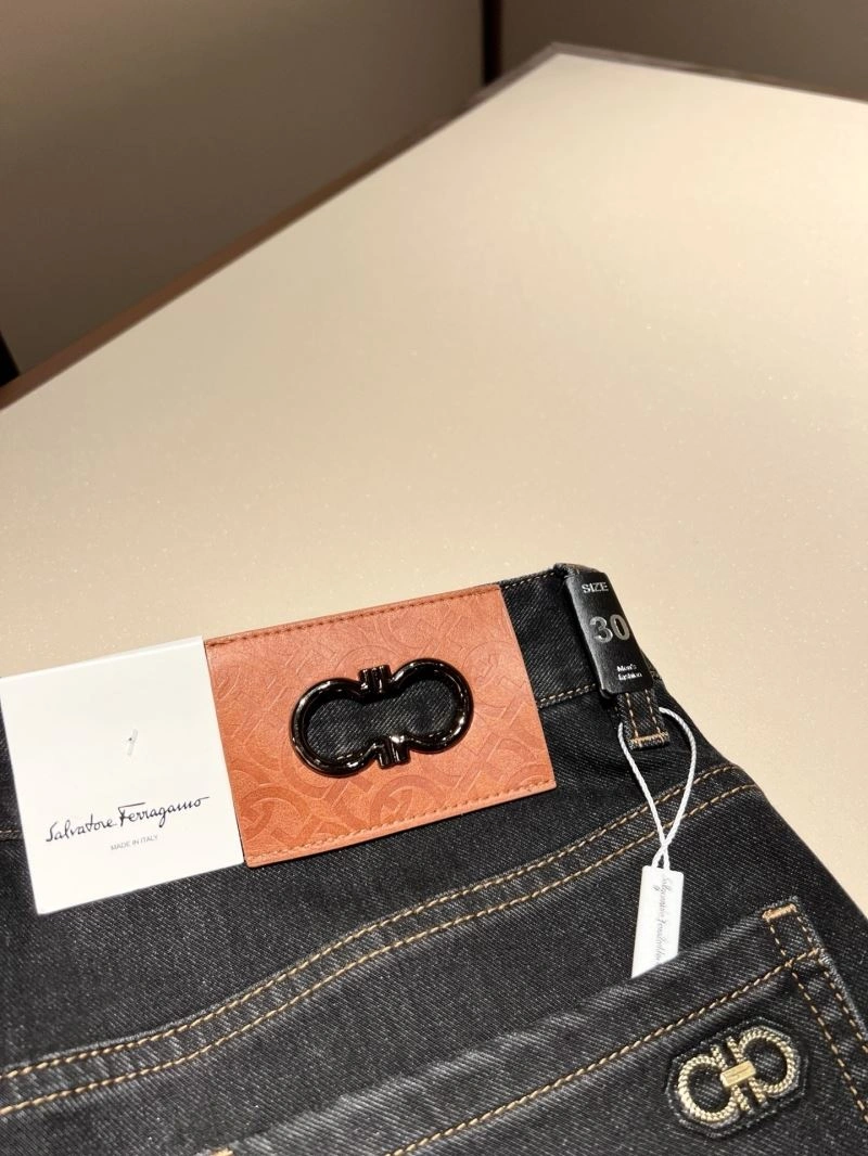 Ferragamo Jeans Seasonal 159458