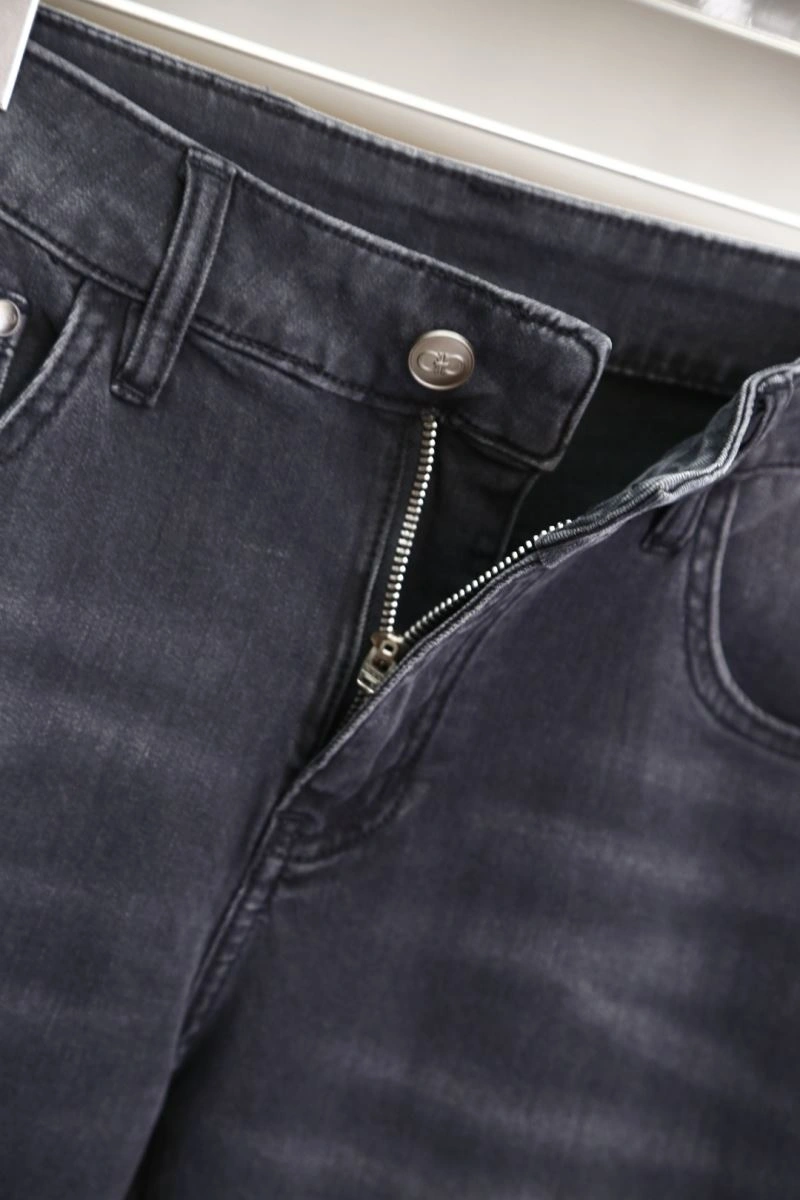 WeatherProof Ferragamo Jeans 159504