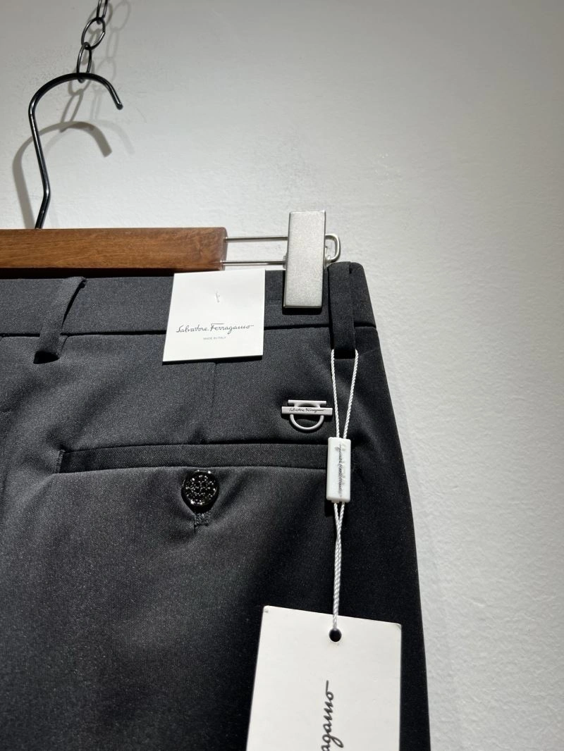 Ferragamo Long Pants Sophisticated 161714