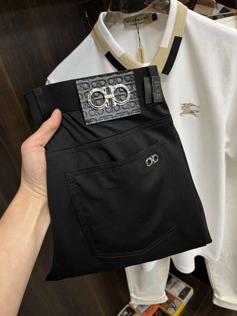 Ferragamo Long Pants Fashionable 160634