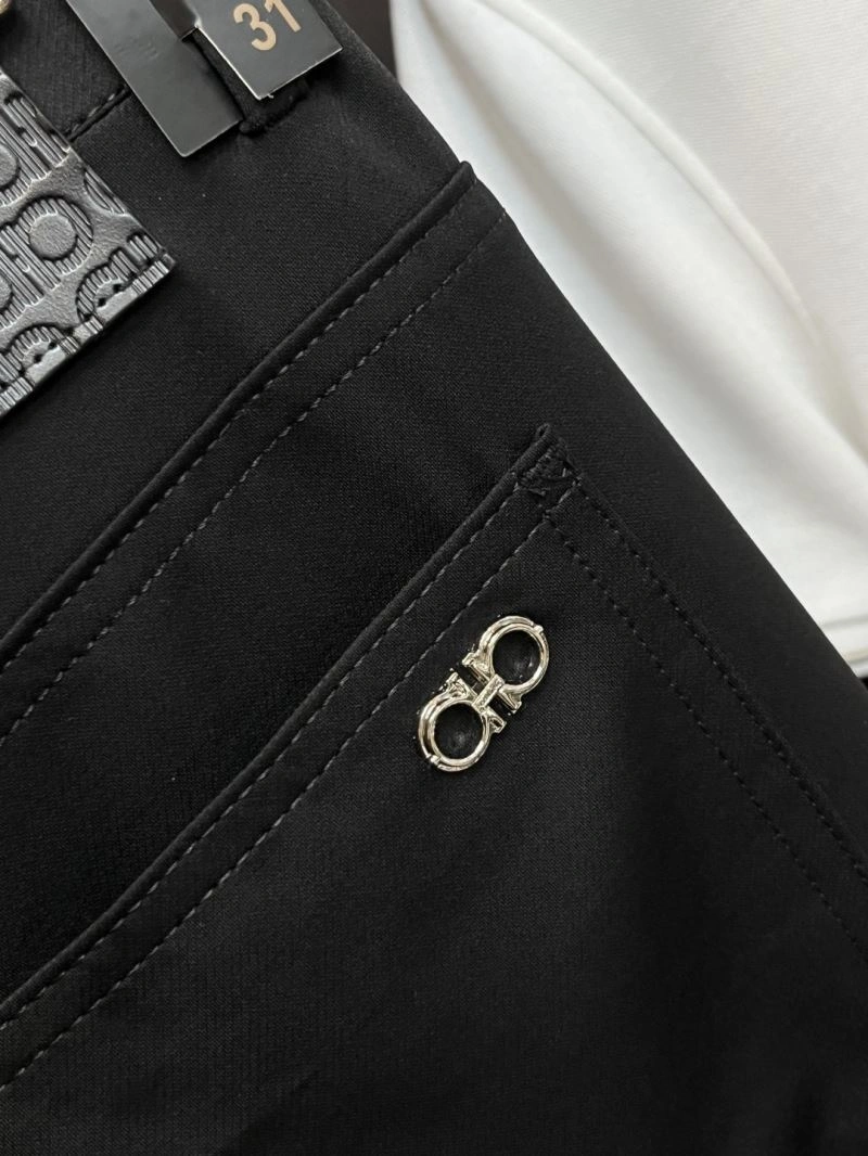 Ferragamo Long Pants Fashionable 160634