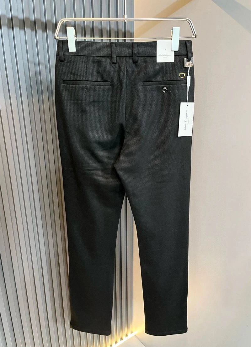 Ferragamo Long Pants Versatile 158521