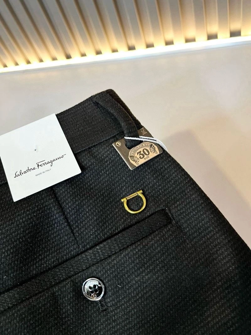 Ferragamo Long Pants Versatile 158521