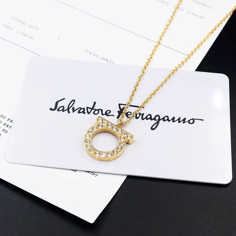 Comfortable Ferragamo Necklaces 213049