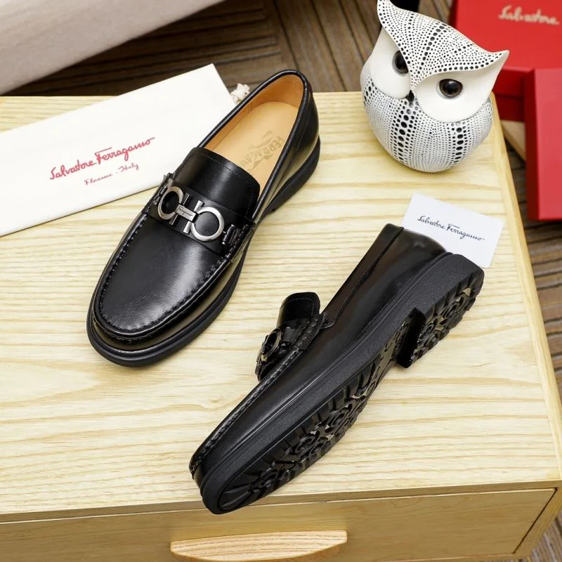 Ferragamo Shoes Unisex 4866