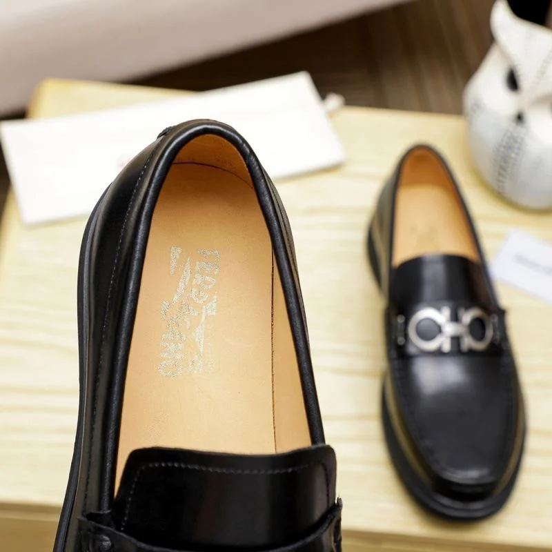 Ferragamo Shoes Unisex 4866