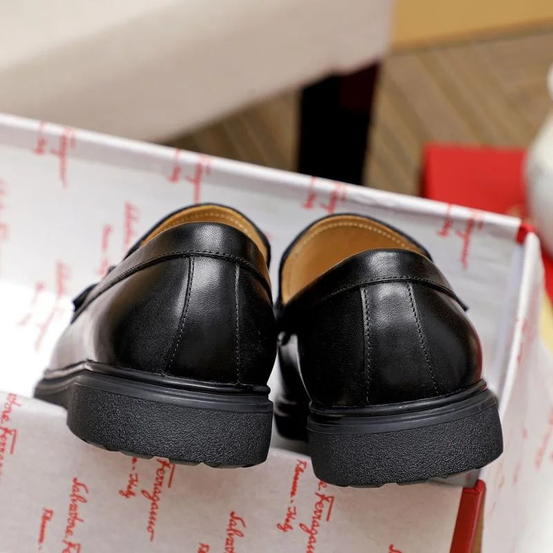 Ferragamo Shoes Unisex 4866