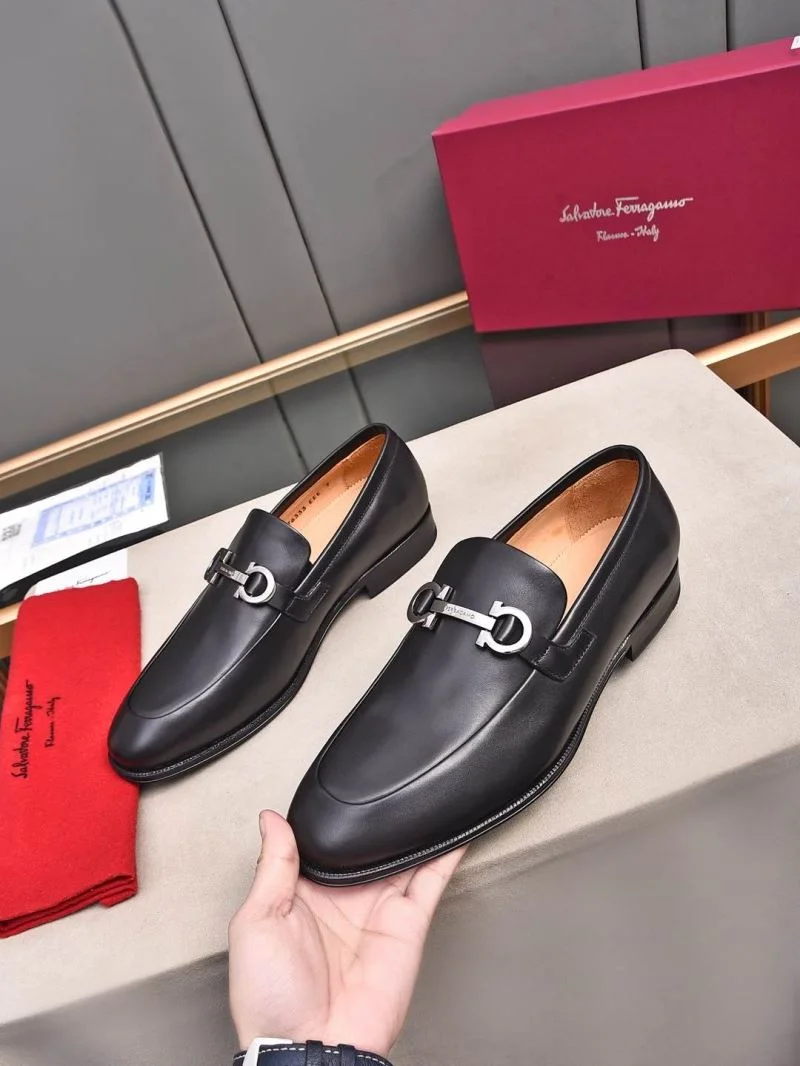 Versatile Ferragamo Shoes 4822