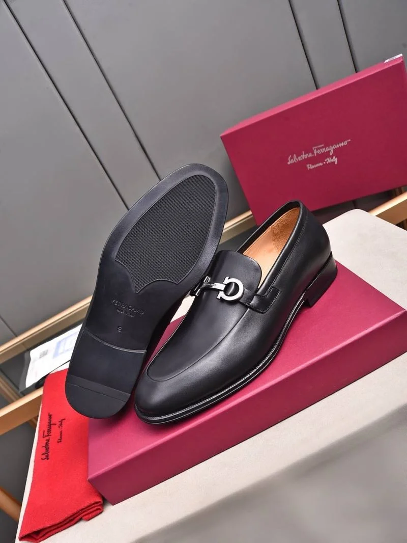 Versatile Ferragamo Shoes 4822