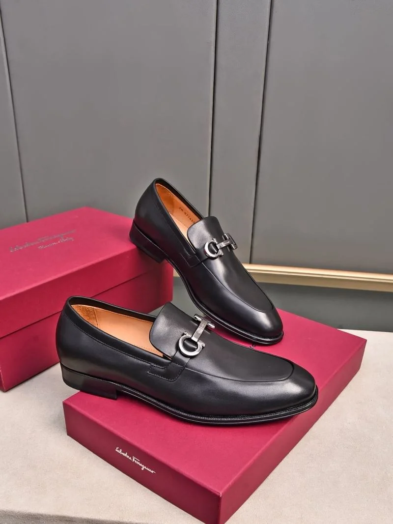 Versatile Ferragamo Shoes 4822