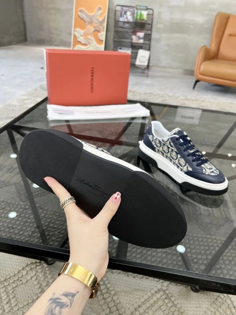 Unisex Ferragamo Shoes 4771