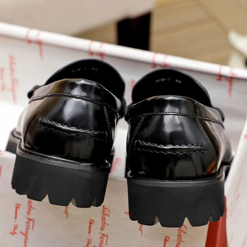 Unisex Ferragamo Shoes 4825