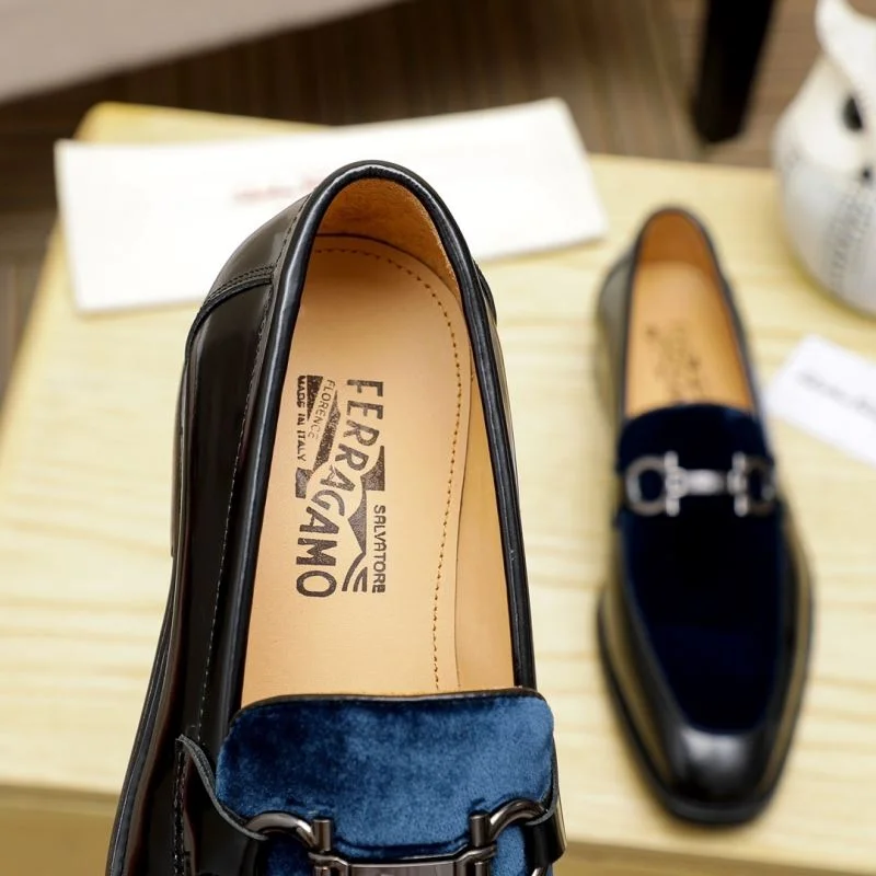 SoftTouch Ferragamo Shoes 4724