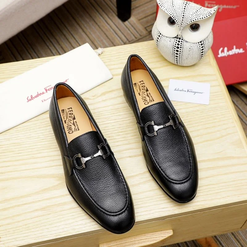 Ferragamo Shoes ModernLook 4750
