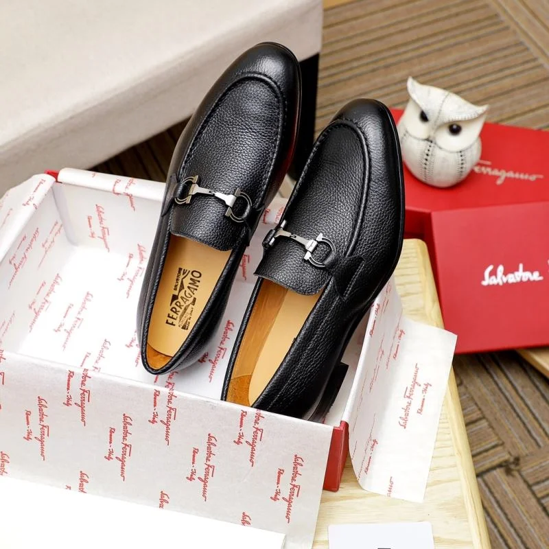 Ferragamo Shoes ModernLook 4750