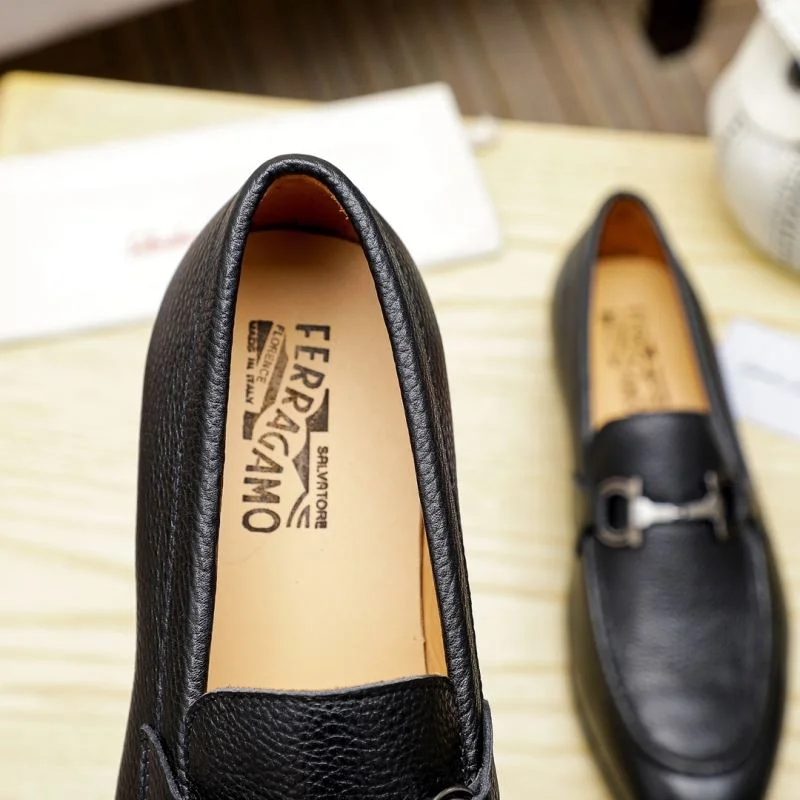 Ferragamo Shoes ModernLook 4750