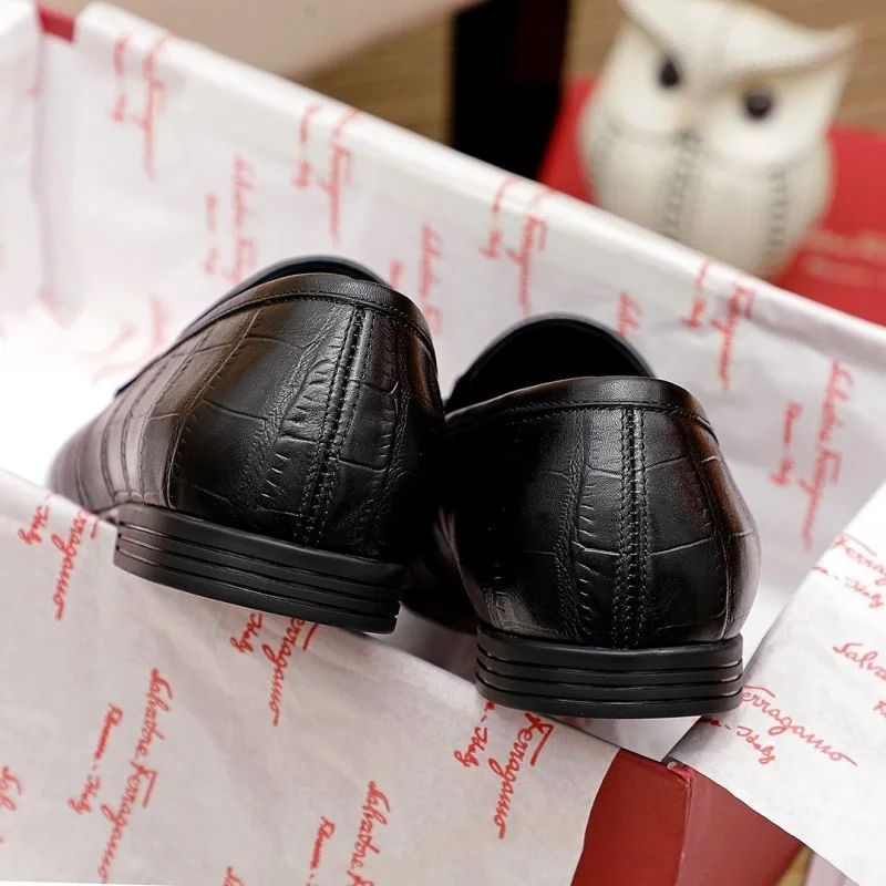 Ferragamo Shoes Minimalist 4720