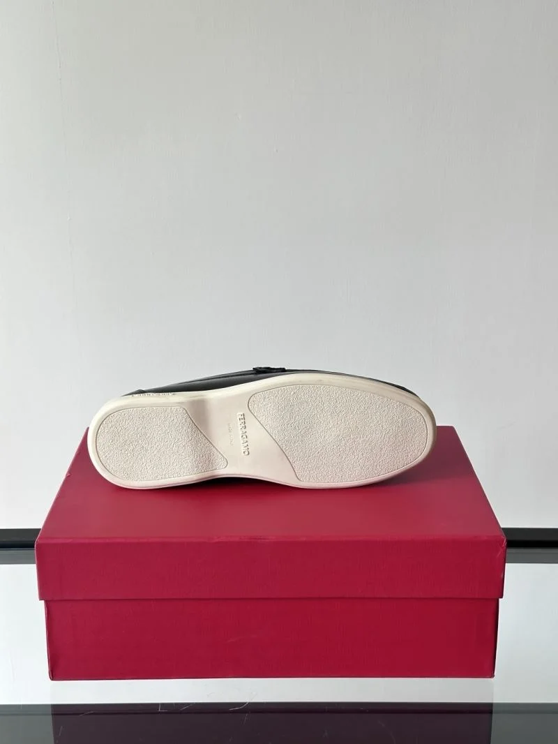 Ferragamo Shoes Fashionable 4709
