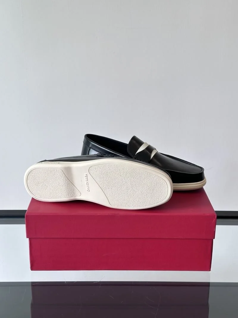 Ferragamo Shoes Effortless 4721