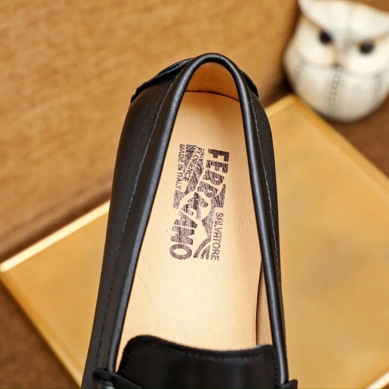 Ferragamo Shoes Attractive 4742