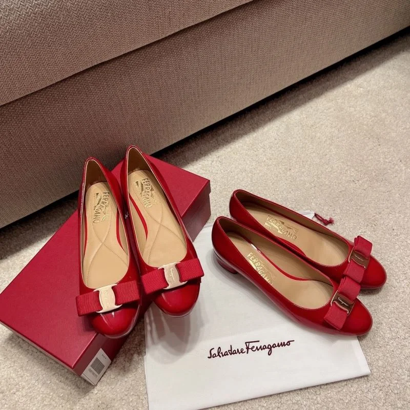 Ferragamo Shoes Breathable 12550