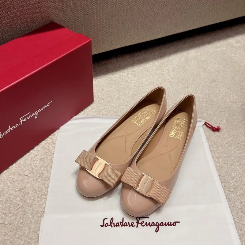 Ferragamo Shoes WeatherProof 12489