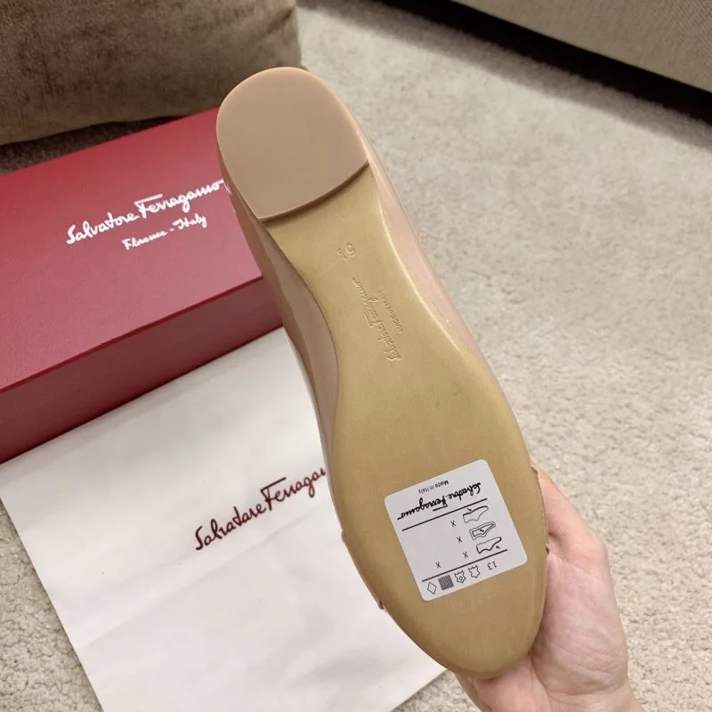Attractive Ferragamo Shoes 12510